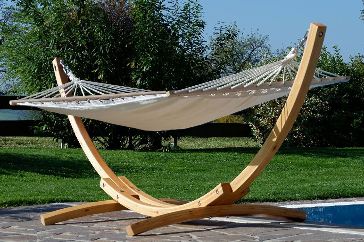 Muebles hechos de bambú