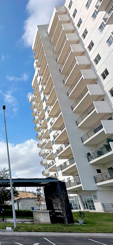 Stacia Towers Corregidora 