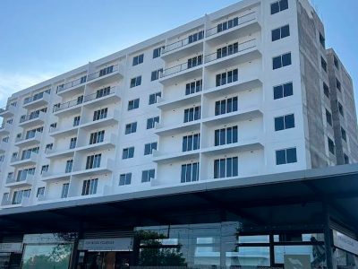 Stacia Towers Zur