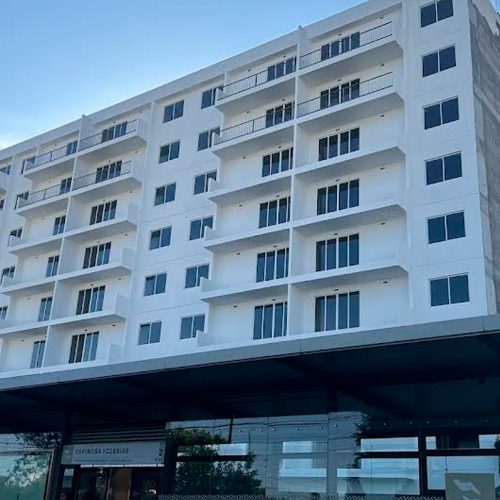 Stacia Towers Zur