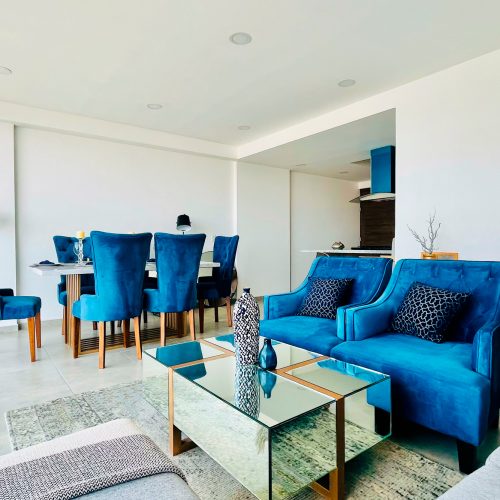 Galería Stacia Towers Zur 